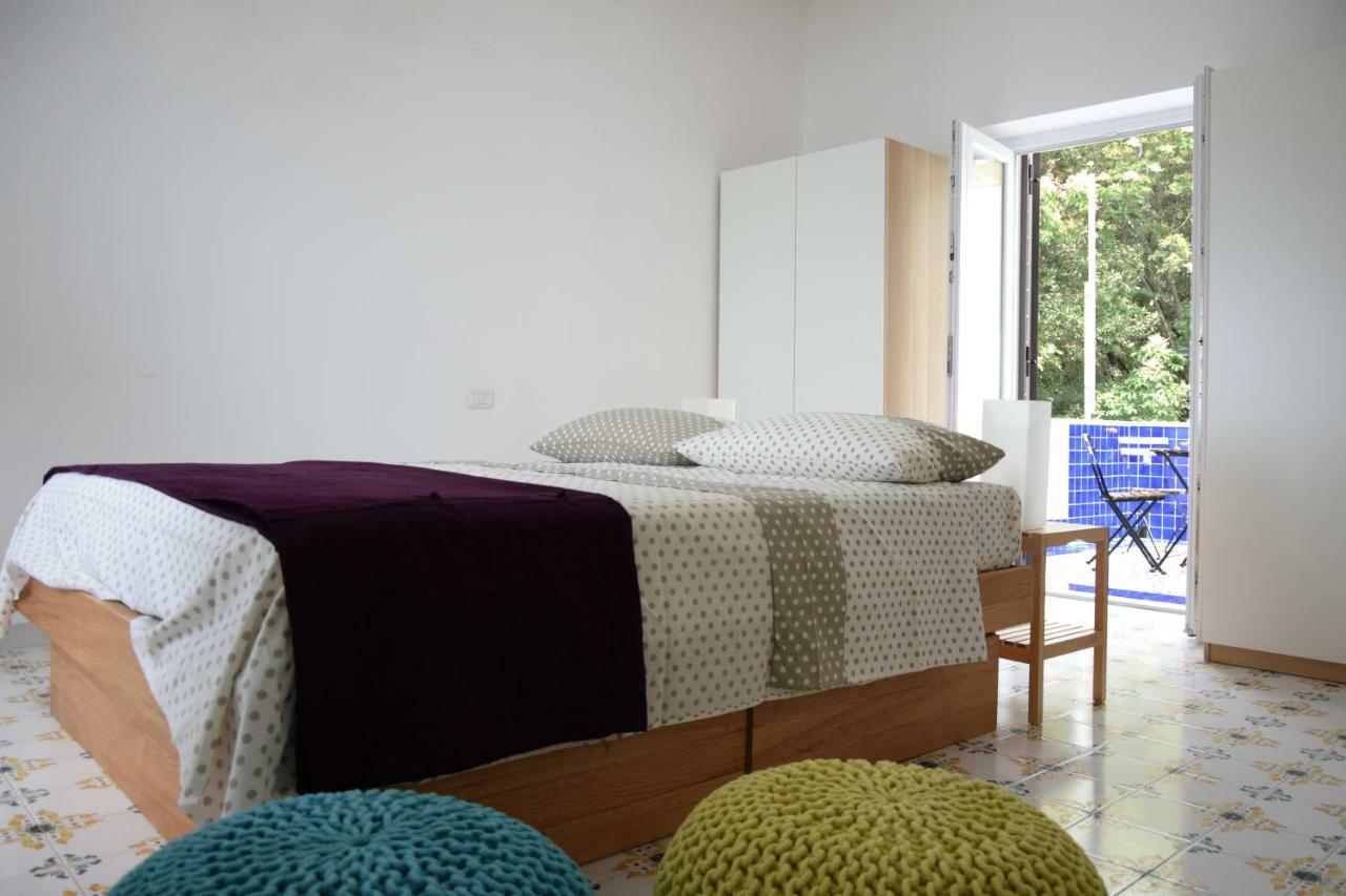 Bed and Breakfast Casa Flora Виетри Экстерьер фото