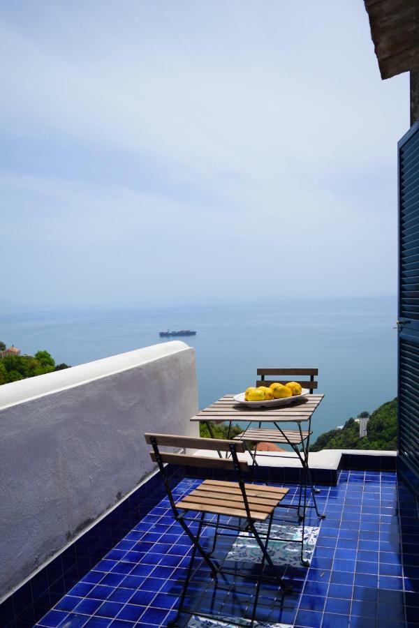 Bed and Breakfast Casa Flora Виетри Экстерьер фото